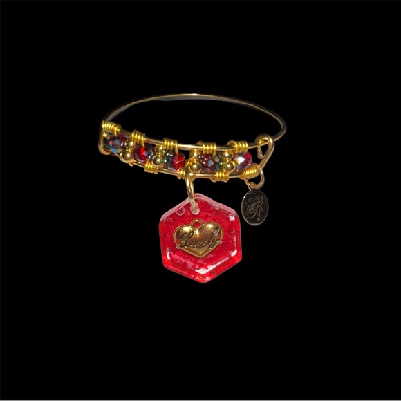 “Lovely” Gold Tone Heart Pendant Bangle Bracelet - Picture 6 of 7